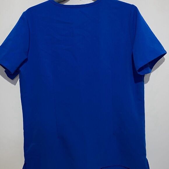 FIGS Women's Blue V-Neck Short Sleeve Two Pockets Scrub Top Size Medium - Picture 8 of 11